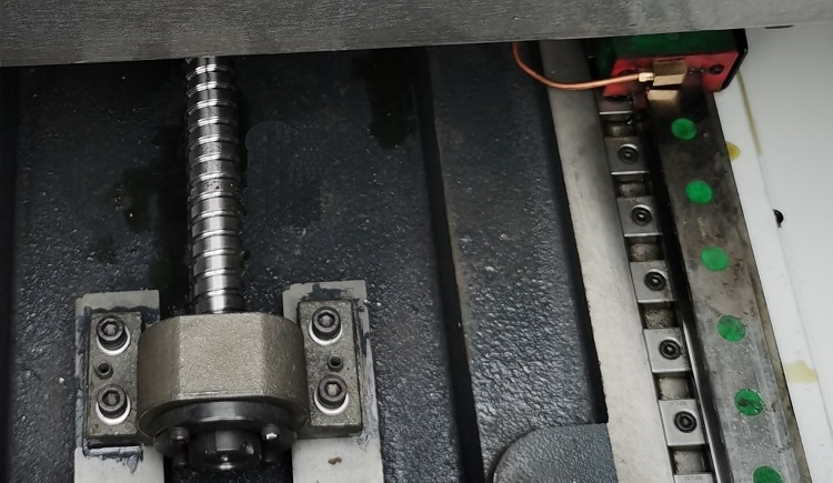 Вертикальный обрабатывающий центр с ЧПУ MetalTec TOPMILL 1360F