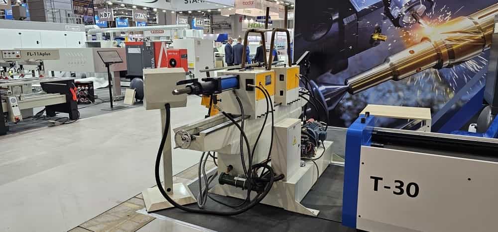 Двухголовочный трубогибочный станок MetalTec DВ 50