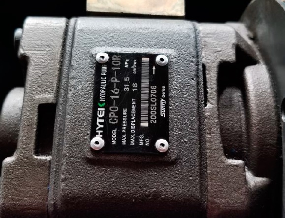Листогибочный гидравлический пресс с ЧПУ MetalTec HBC 1600/6000