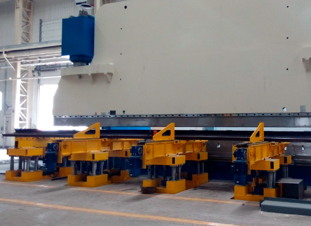 Листогибочный гидравлический пресс с ЧПУ MetalTec HBC 1600/6000