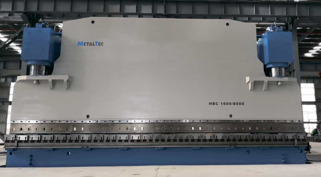 Листогибочный гидравлический пресс с ЧПУ MetalTec HBC 1600/6000