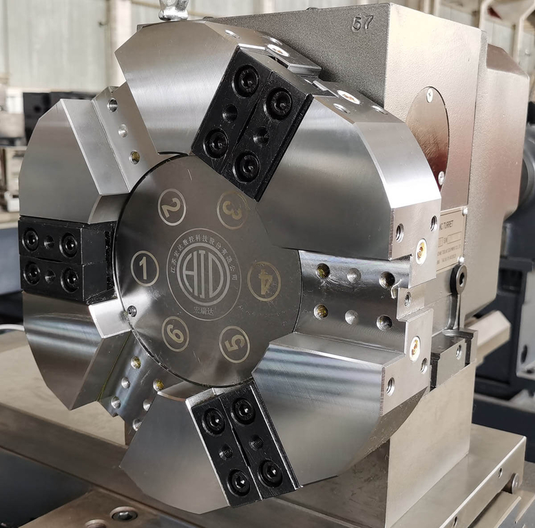 Токарный станок c ЧПУ с прямой станиной MetalTec NEXT 36x750