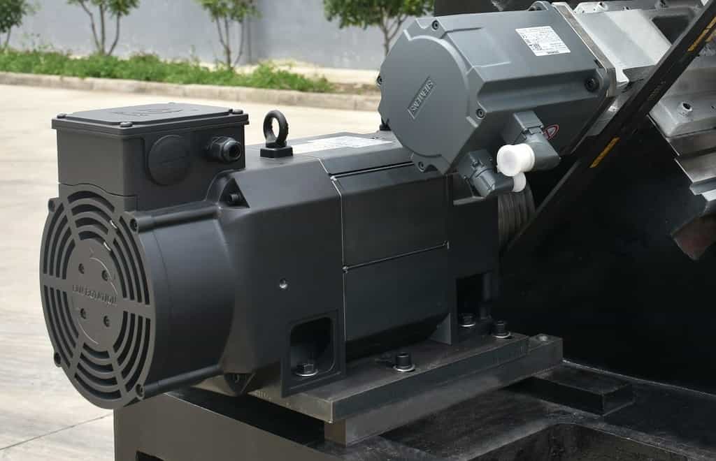 Токарный станок c ЧПУ с прямой станиной MetalTec CK 50x1000H (Комплектация ПРОМ)